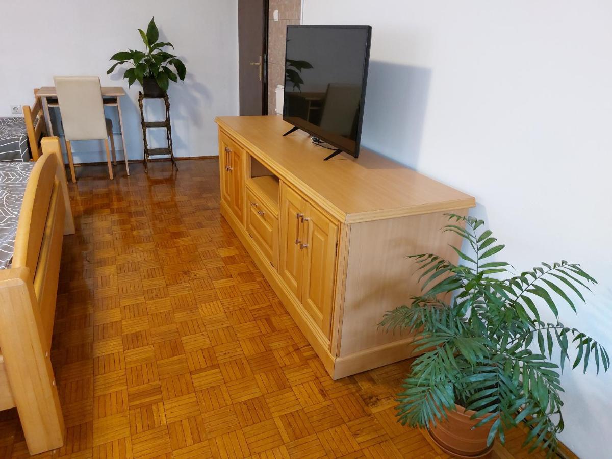Panorama Travnik Aparthotel Luaran gambar