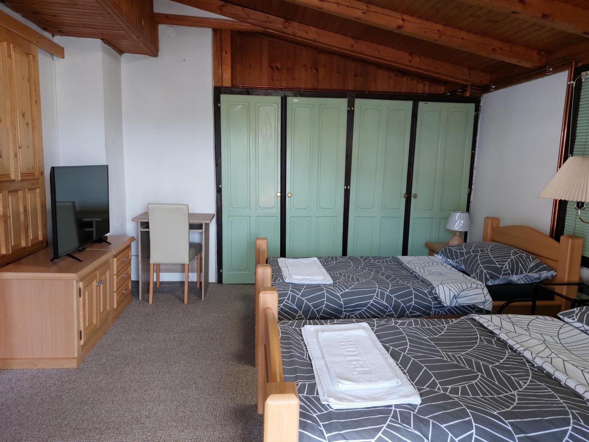 Panorama Travnik Aparthotel Bilik gambar