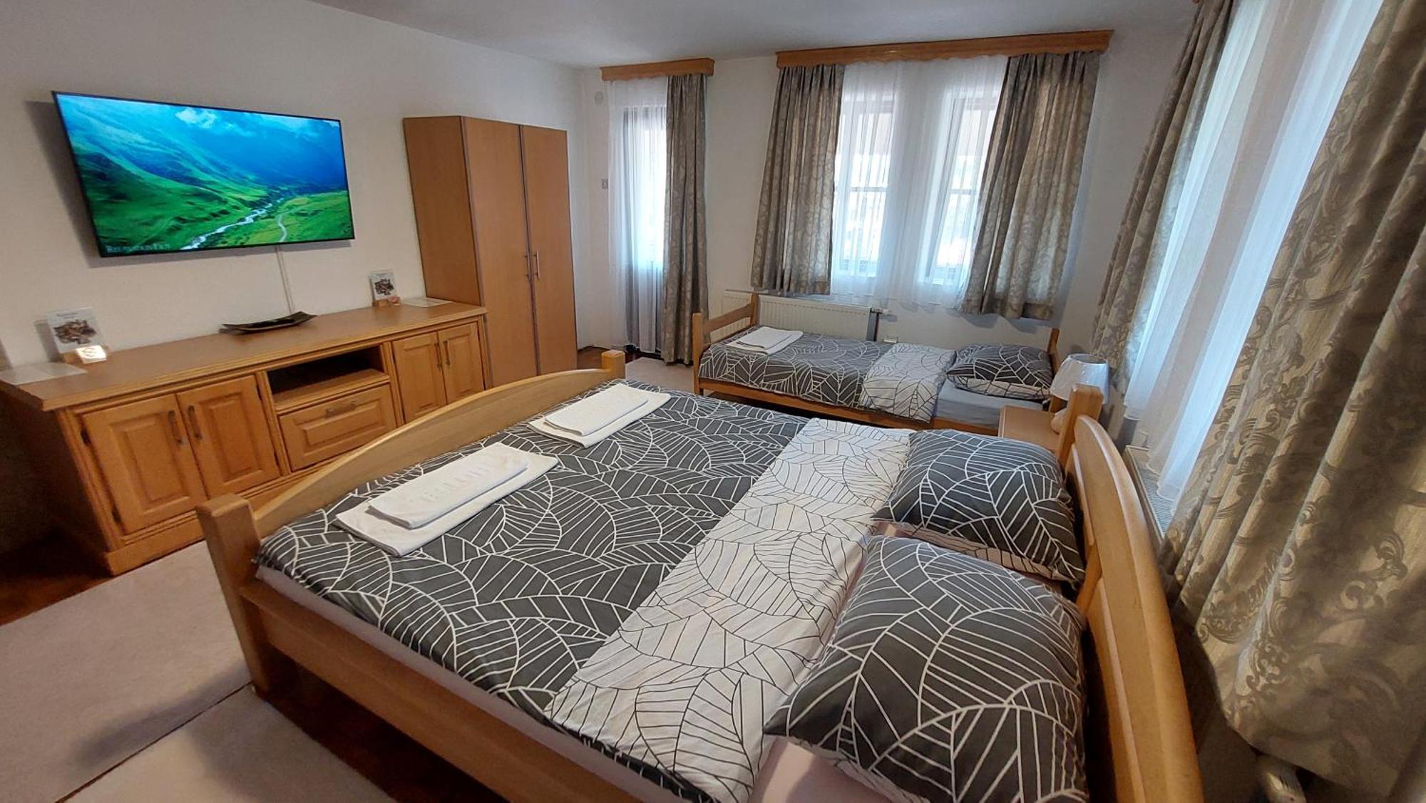 Panorama Travnik Aparthotel Luaran gambar