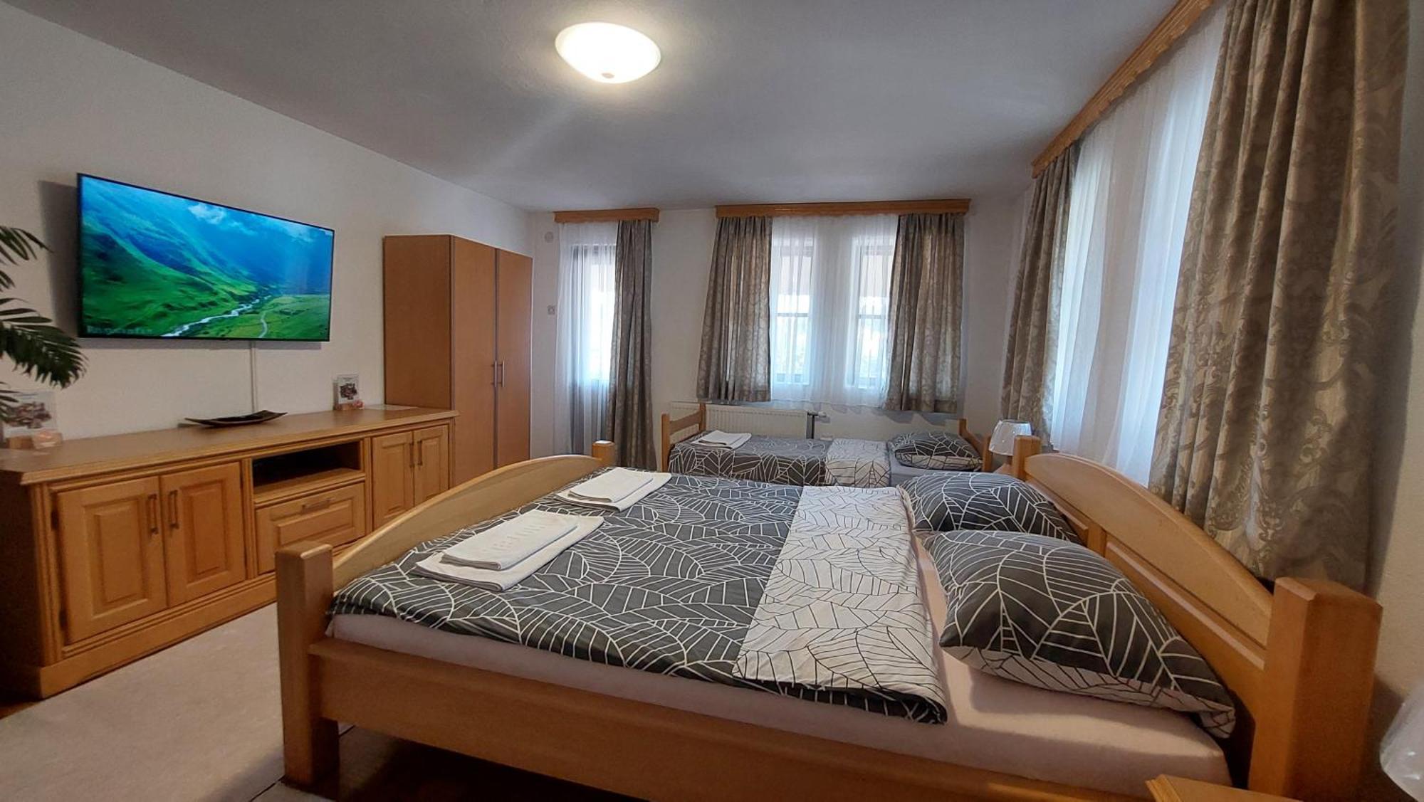 Panorama Travnik Aparthotel Bilik gambar
