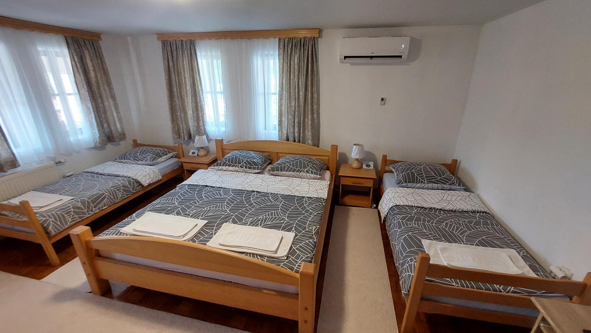 Panorama Travnik Aparthotel Luaran gambar